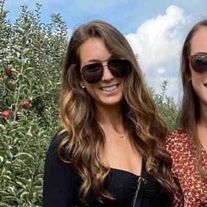 Meet your Posher, Krissy